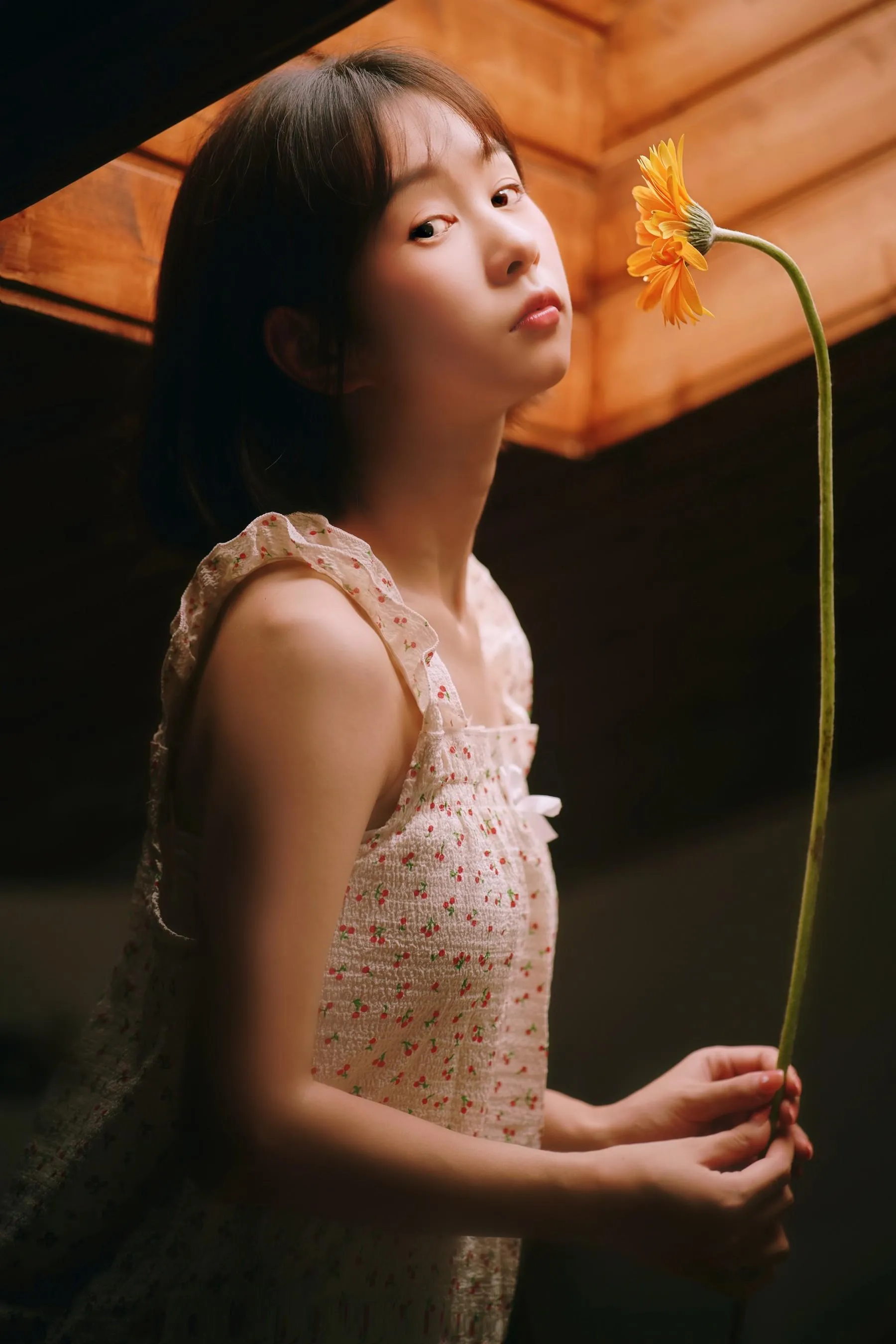 [YITUYU艺图语]2022.08.06 疯狂的鱼缸是我的宇航服，我带上心爱的非洲菊去登月 小微[2881P／248MB] [29P]插图7